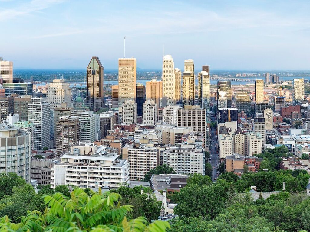 ville-marie 1 Centre-ville de Montréal vu du mont Royal